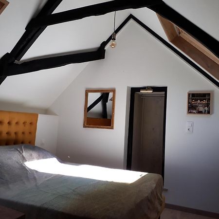 Le Vieux Moulin Bed & Breakfast Goudelin Room photo